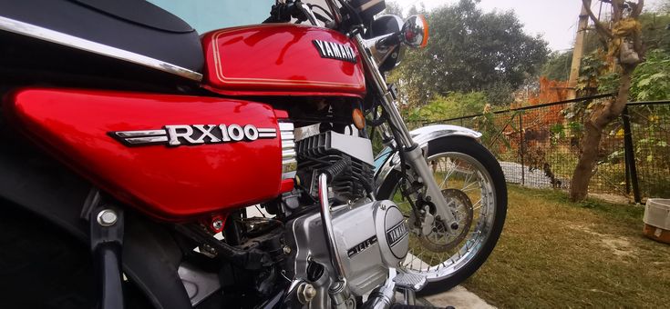 यामाहा RX100: वो धमाकेदार बाइक जिसने मचा दी थी धूम!